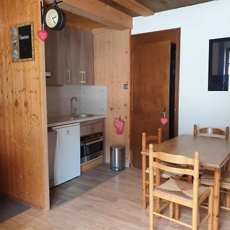 Le Si-pres Pied Des Pistes * Les Carroz d'Araches